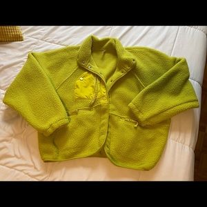 •free people cropped sweatshirt size small in chartreuse•